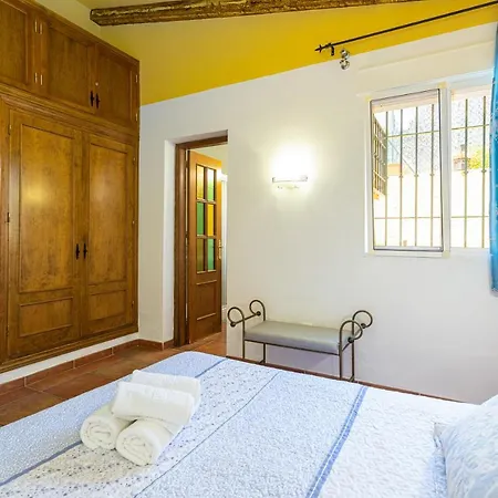 Cortijo Rio Seco *